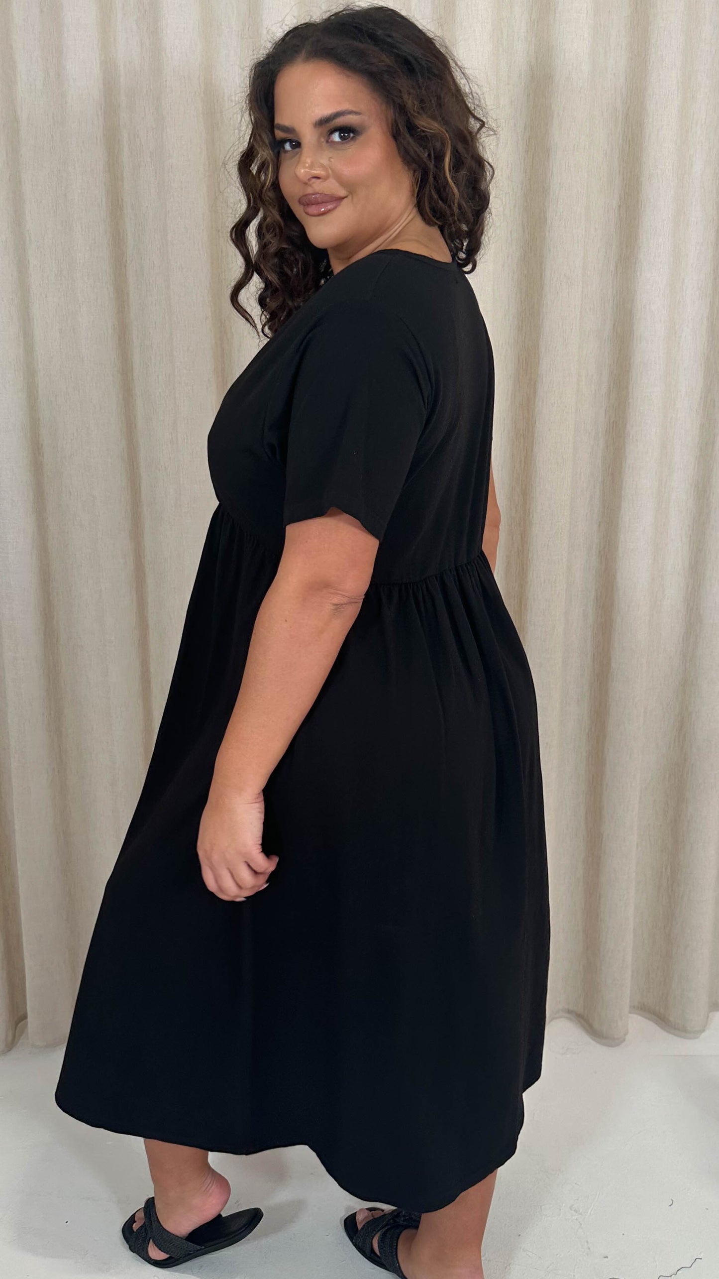 Jasmin Wrap Midi Dress Black